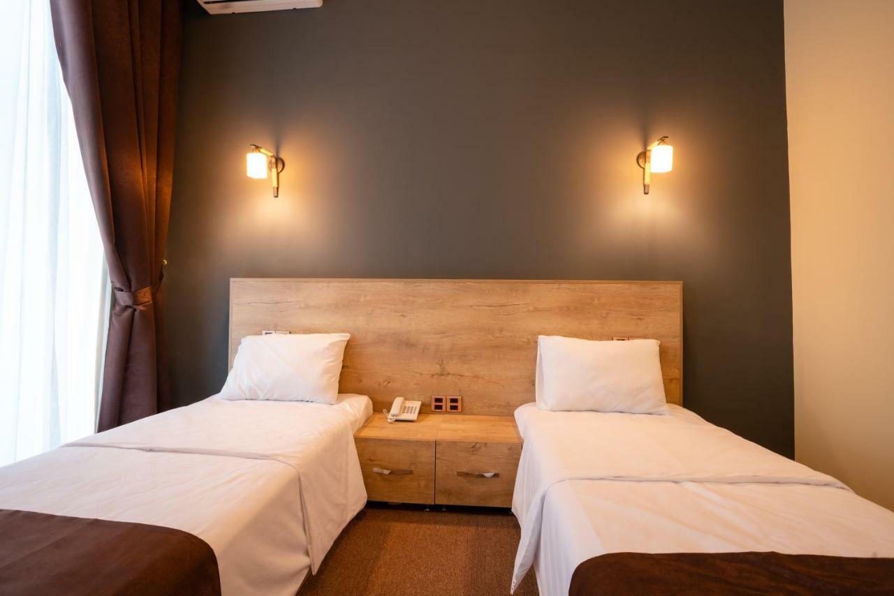 באקו Boutique Hotel Avenue מראה חיצוני תמונה